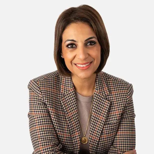 Dr Kavita Deepak-Knights